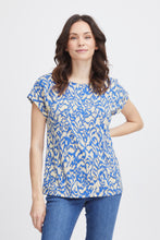Load image into Gallery viewer, Fransa Seen Silky Tee - Sky Blue &amp; Apricot