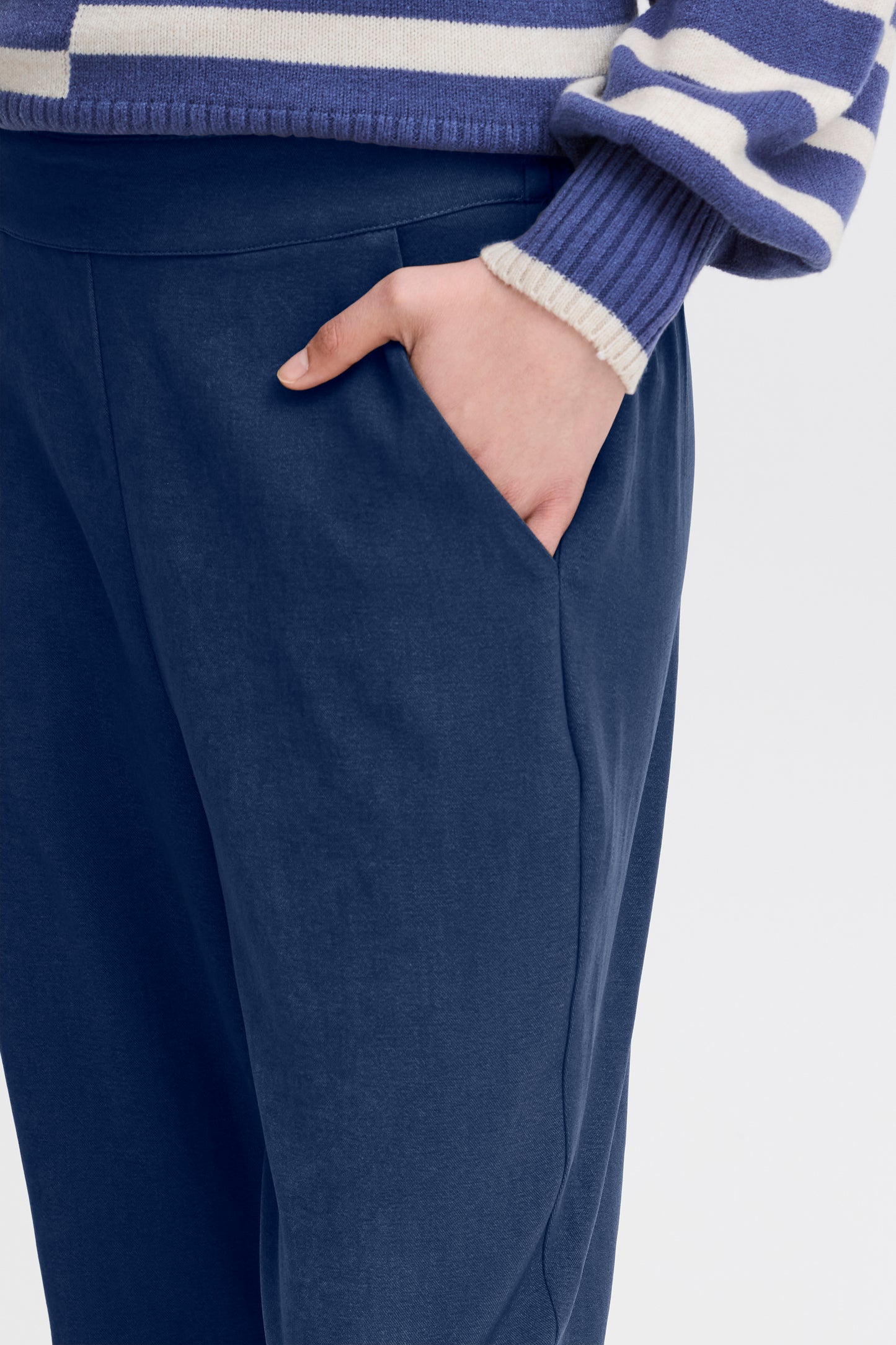 Fransa Pamila Trousers - Navy Blue