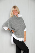 Load image into Gallery viewer, Goose Island Italian Knitted Poncho Top - Light Grey