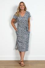 Load image into Gallery viewer, Lily &amp; Me Weekend Dress Dapple - Navy