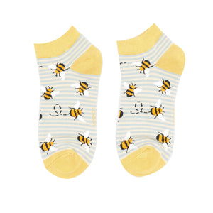 Miss Sparrow Bamboo Bees Trainer Socks - Duck Egg & Cream